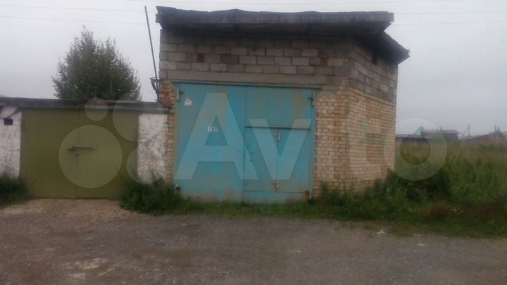 Гараж, > 30 м²