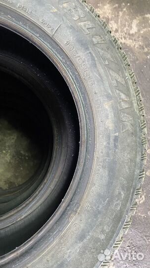 Bridgestone Blizzak Spike-01 195/65 R15