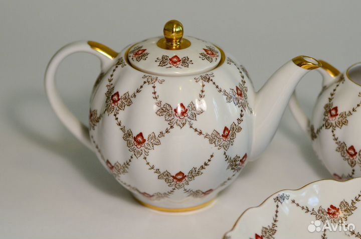 Фарфоровый Чайный Сервиз лфз. Менажница