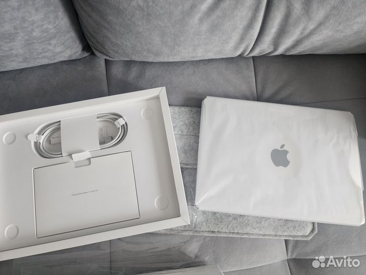 Apple macbook pro 14 M1 16gb 512gb