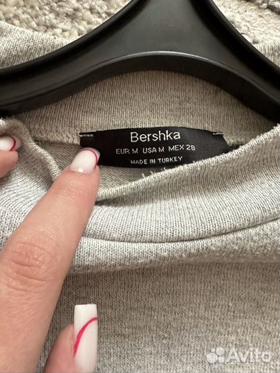 Укороченный свитшот bershka