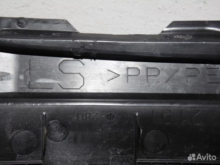 Накладка передней панели Лексус лс