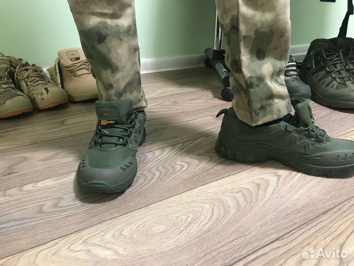 Кроссовки олива мох