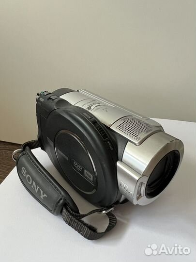 Видеокамера sony hdr ux7e