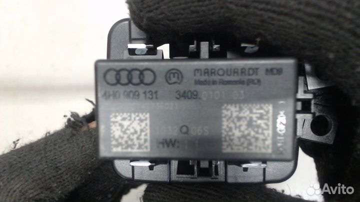 Блок управления иммобилайзера Audi A6 (C7), 2012