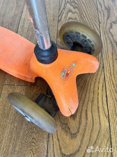 Самокат трехколесный micro