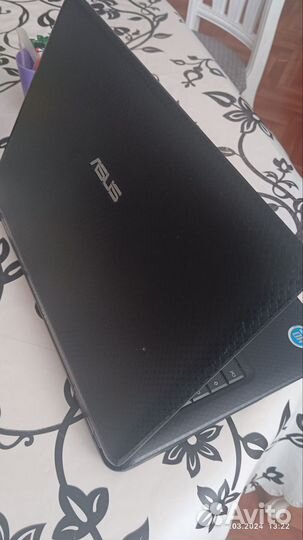Ноутбук asus