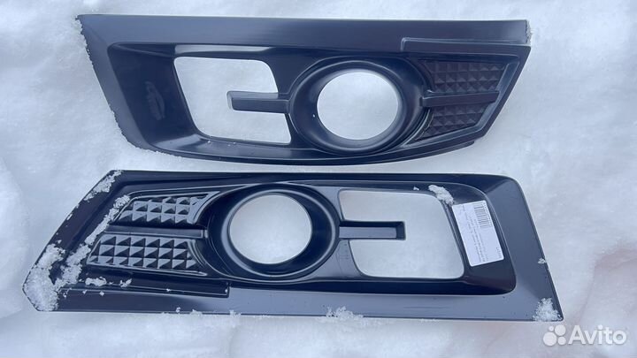 Mitsubishi lancer 10 в бампер передний заглушки