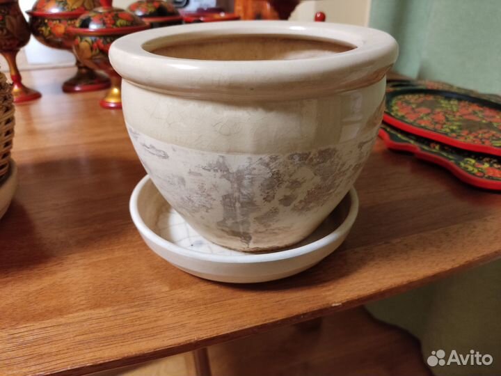 Керамический цветочный горшок