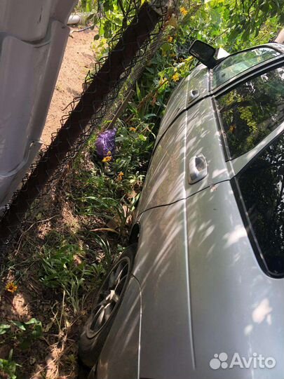 LADA Priora 1.6 МТ, 2010, битый, 999 999 км