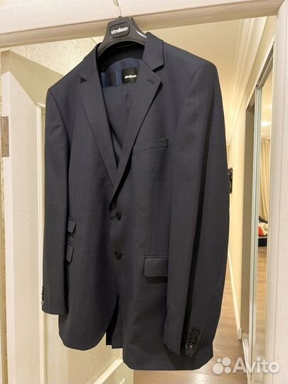 Мужской костюм Strellson