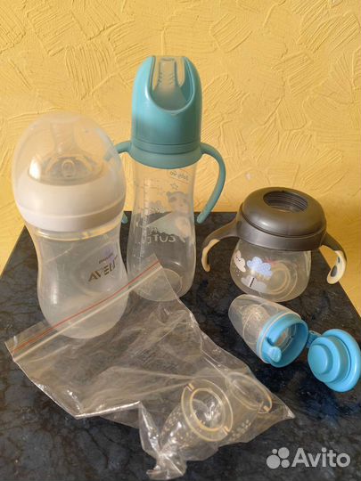 Пеленки, бутылочки, погремушки и др пакетом