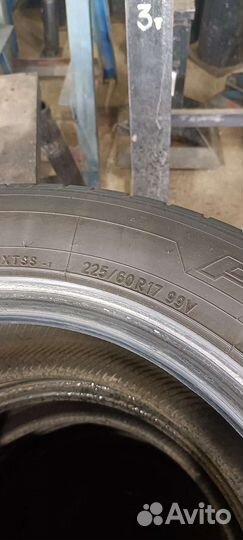 Toyo Proxes T1 Sport SUV 225/60 R17