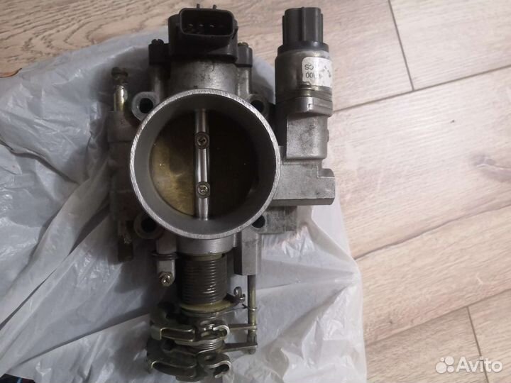 Дроссельная заслонка subaru legacy bh5 ej206