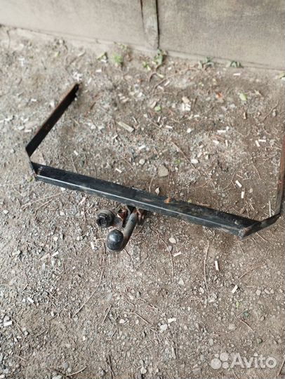 Фаркоп на ford focus 2