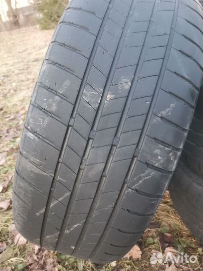 Bridgestone Turanza T005 215/55 R17