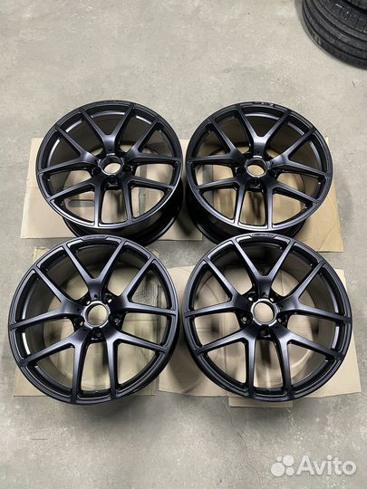 Mercedes W463 G63 AMG диски оригинал кованые