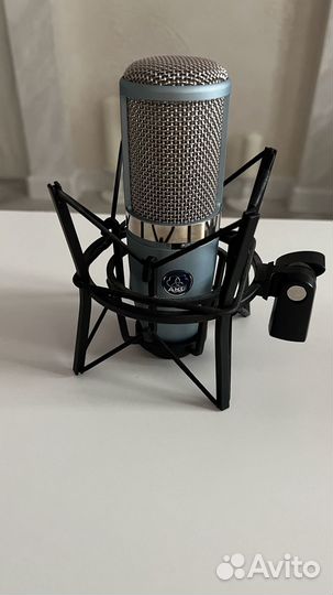 Студийный Микрофон AKG Perception 420