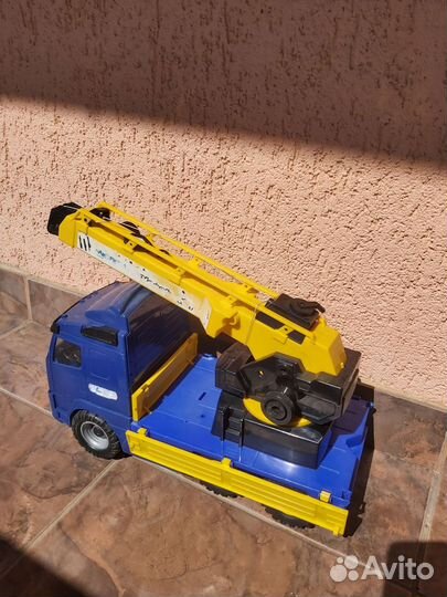 Машина кран игрушка