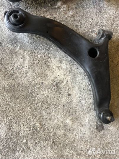 Рычаг передний grandis