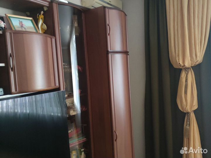 Стенка в гостиную со шкафом под тв бу