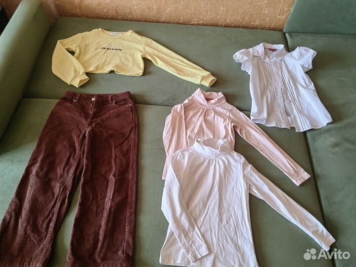 Продается набор одежды на девочку размер 128