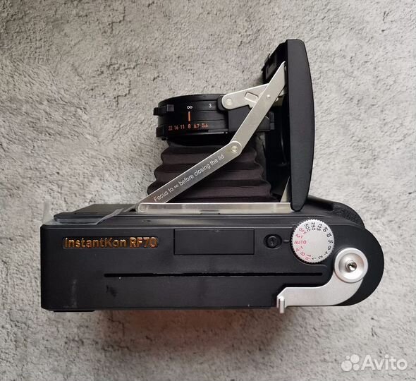 InstantKon RF70 Instant Camera и SF70