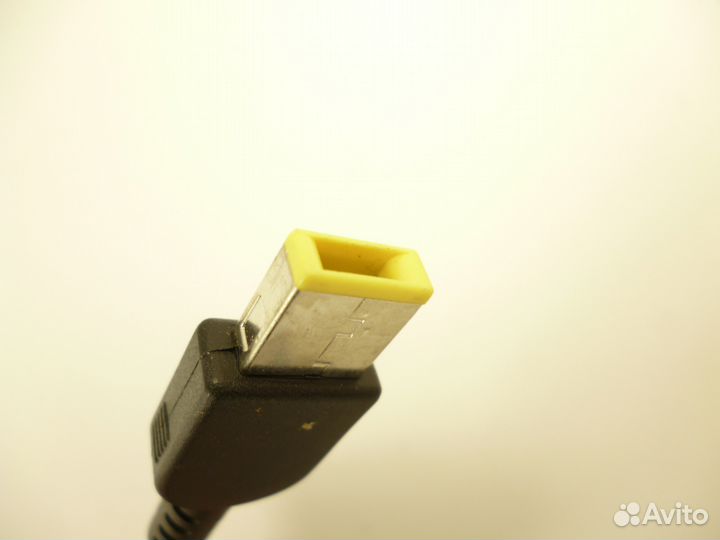 Новый блок питания Lenovo 90W прямоугольный разъем