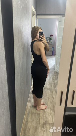 Платье черное