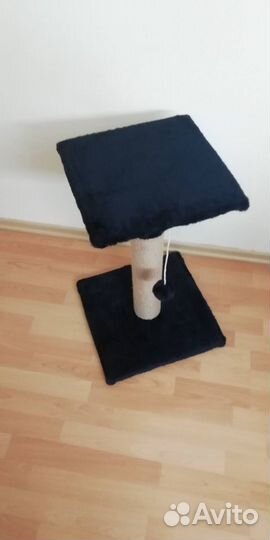 Когтеточка новая с площадкой