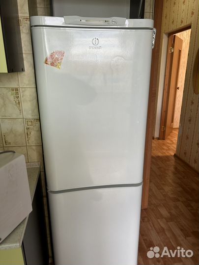 Холодильник индезит