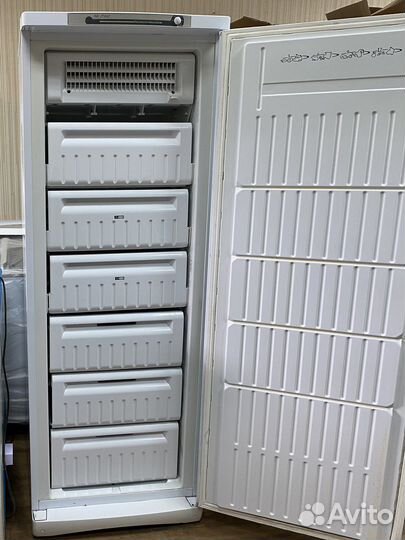 Морозильная Камера Indesit