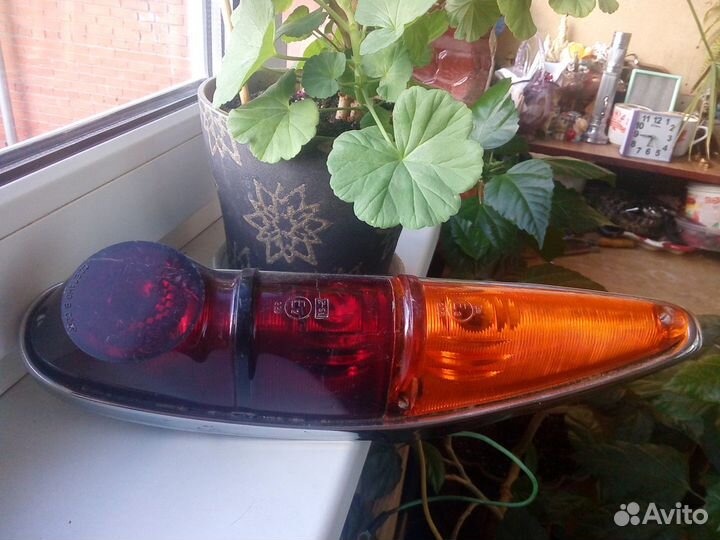 Задний фонарь на москвичь