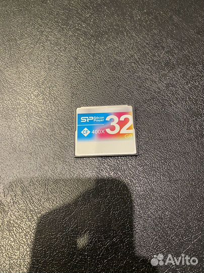 Зеркальный фотоаппарат Canon eos 7D