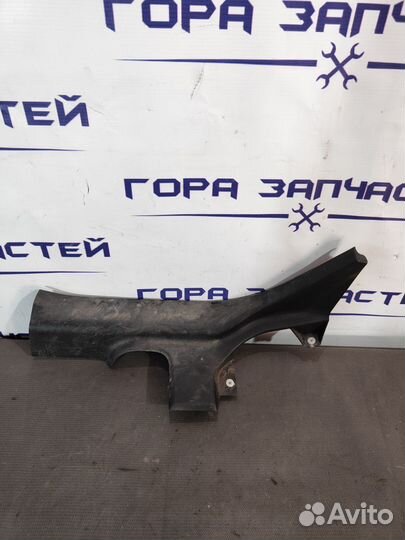 Накладка порога задняя правая Mitsubishi Lancer X