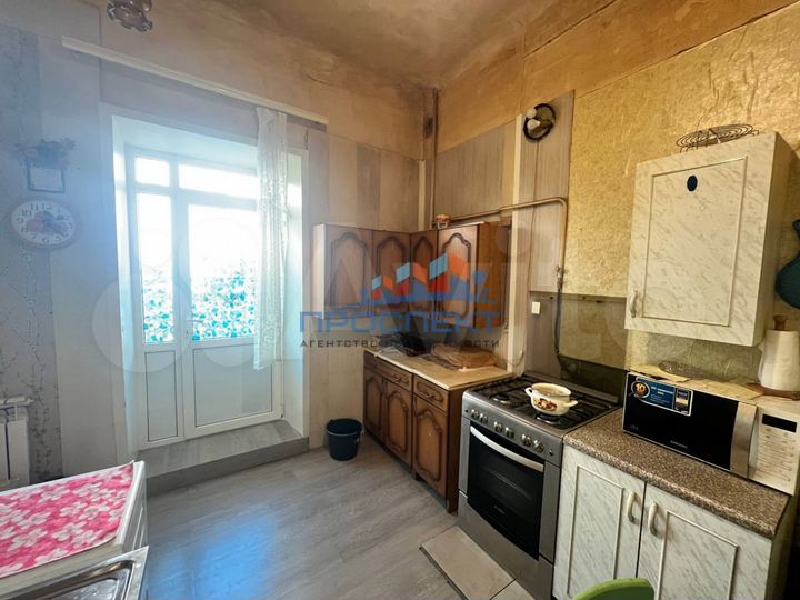 Комната 11,3 м² в 3-к., 1/3 эт.