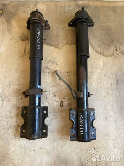 Транзит 5 98г. Амортизатор передний