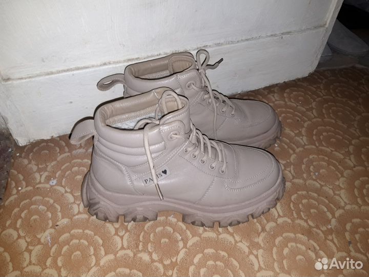 Ботинки женские 24,5