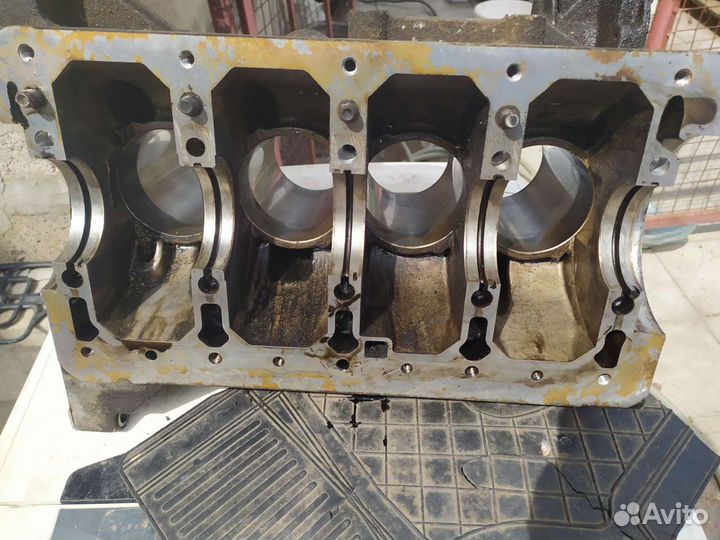 Двигатель Вольво S 40 разбор