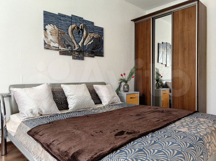 2-к. квартира, 55 м², 4/17 эт.