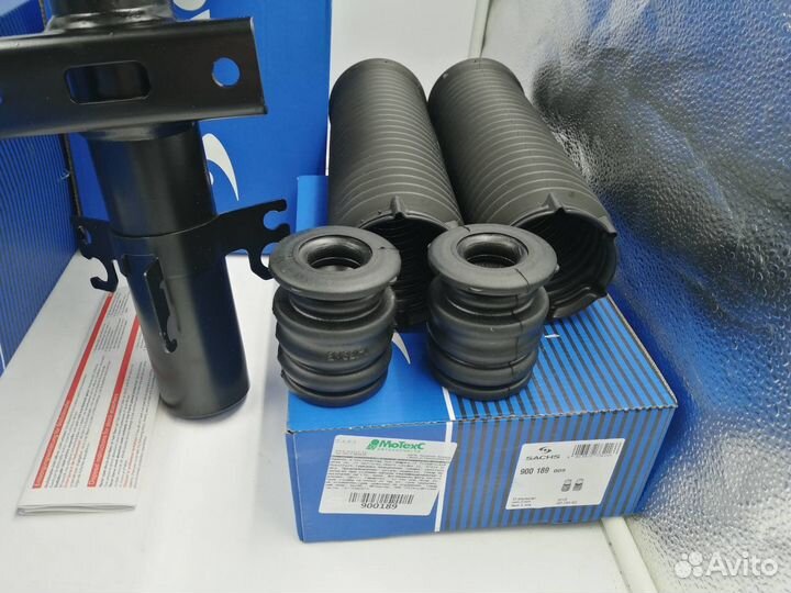 Комплект передних амортизаторов с пыльниками T5 T6