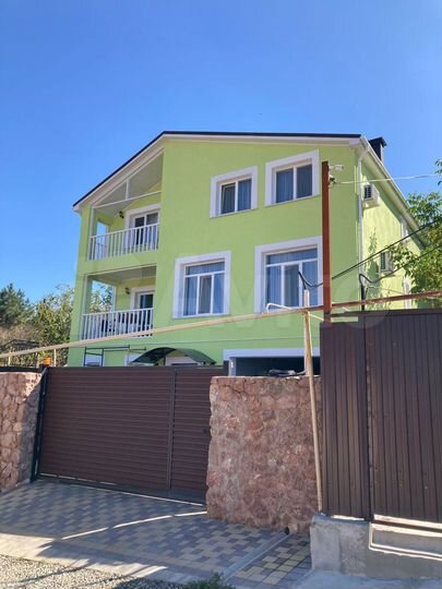 Дом 287,7 м² на участке 6 сот.