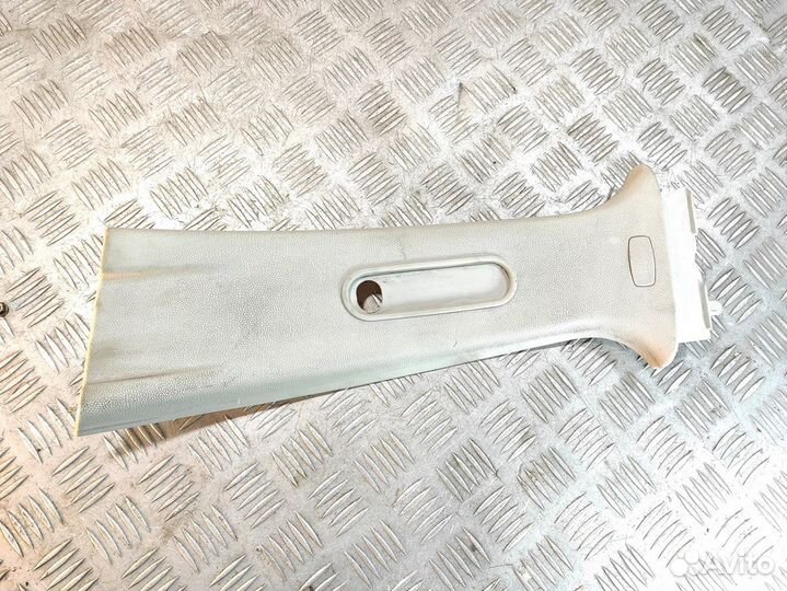 Обшивка стойки левая Skoda Fabia 2007 2015