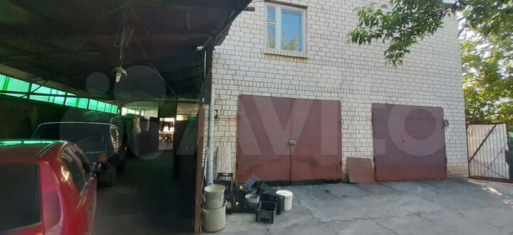 Дом 300 м² на участке 10 сот.