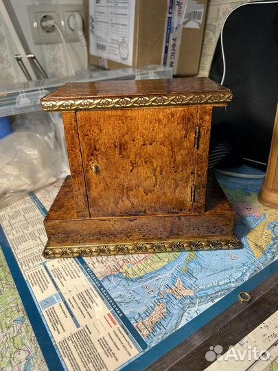 Настольные часы старинные