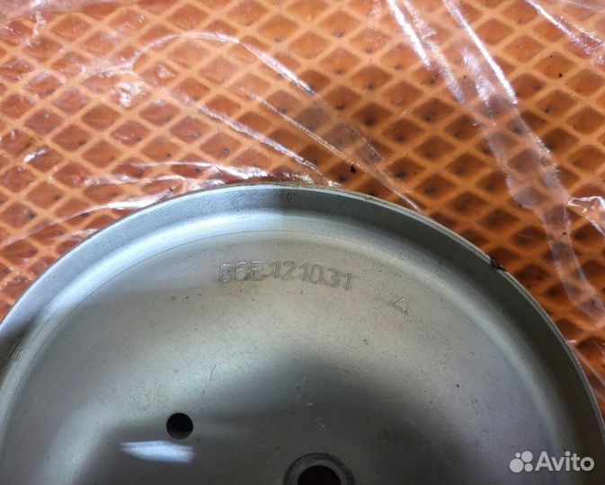 Шкив Audi A6 C6 4F AUK 2007