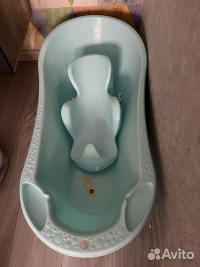 Ванная для детей с горкой