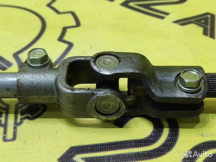 Рулевой карданчик Toyota Vista ZZV50 1ZZ-FE