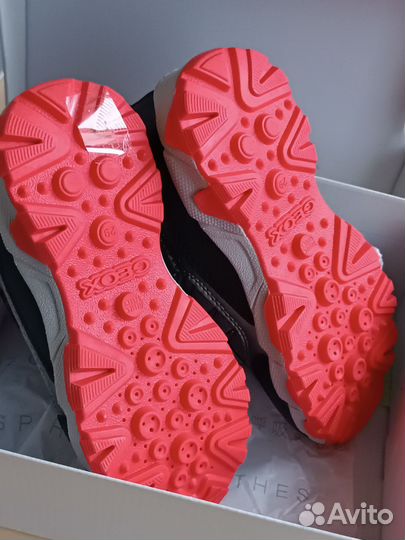 Geox p 29 новые кроссовки