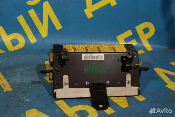 Подушка безопасности правая Toyota Corolla E11